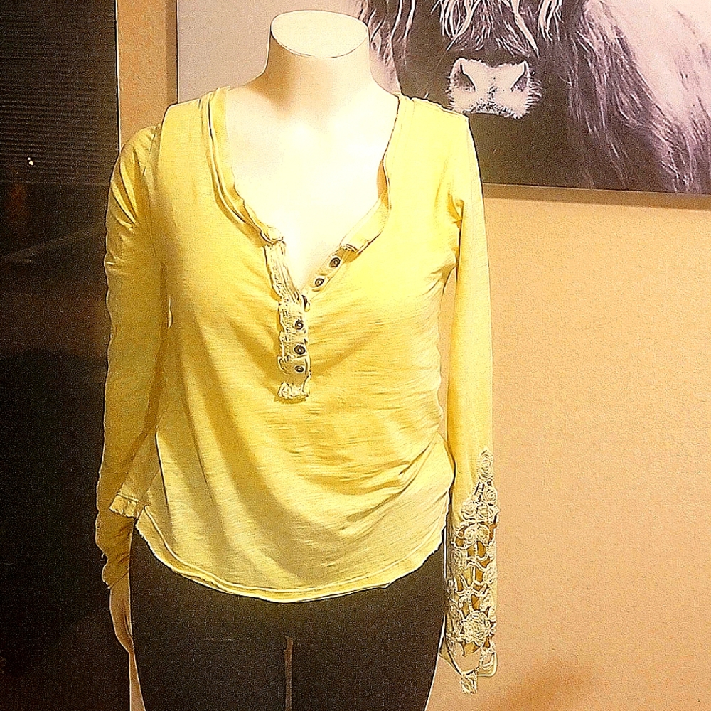 Long sleeve henley